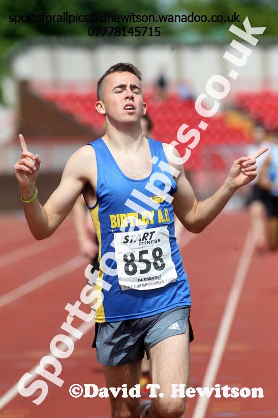 Senior men, North East Track and Field Champs., Gateshead. Photo: David T. Hewitson/Sports for All Pics